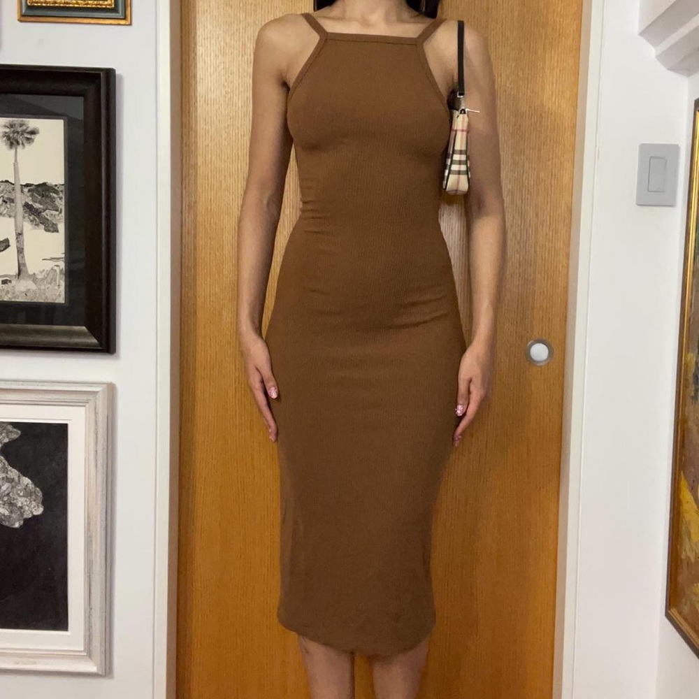 reformation brown ribbed body con midi dress